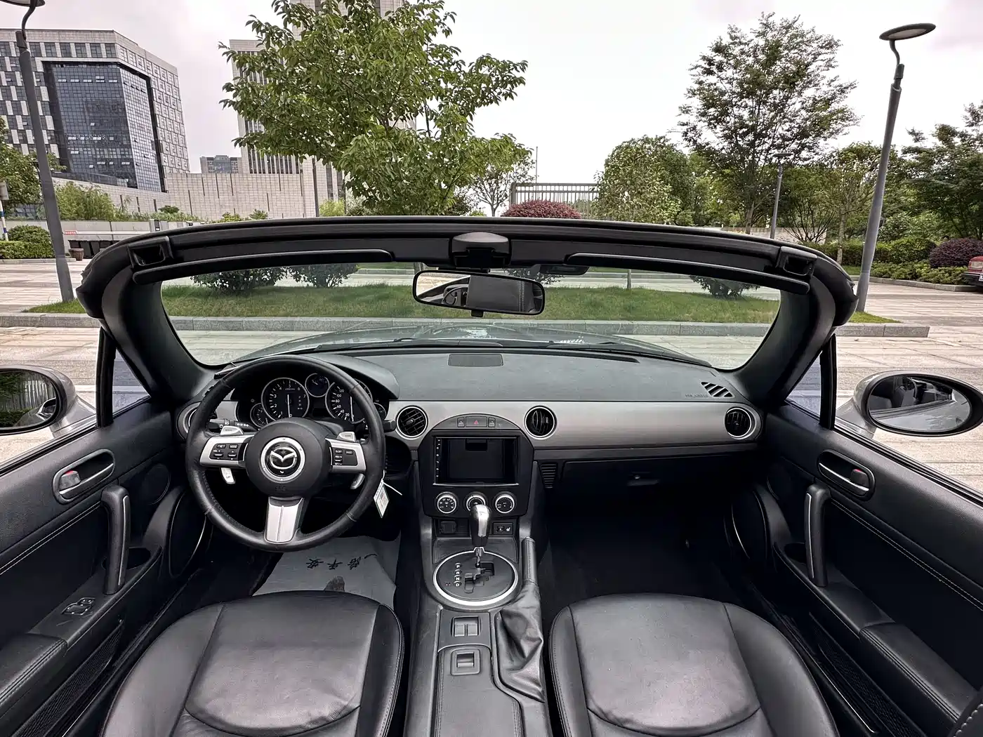 Mazda MX-5 2010 2009 2.0