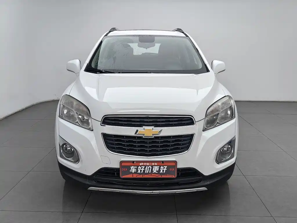 Фото 3 - Chevrolet Trax