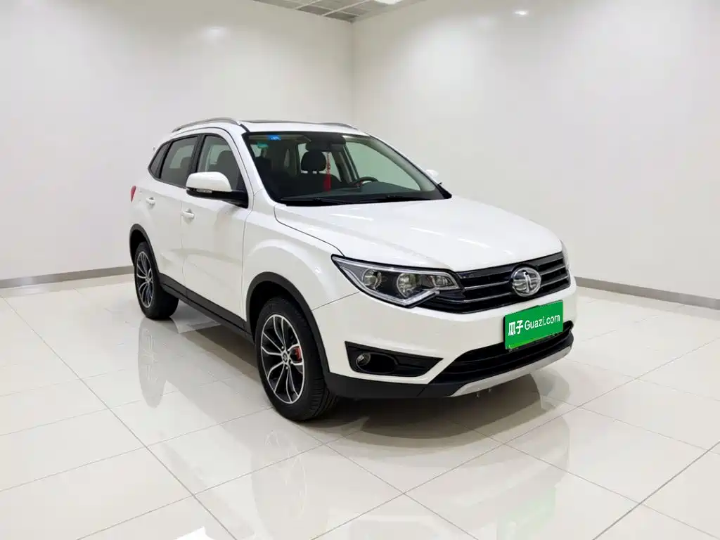 2017 FAW Senya R7