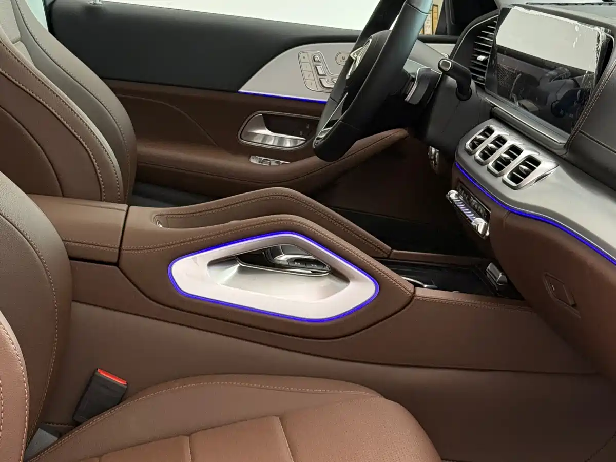 Mercedes-Benz GLS 2026 GLS 450 4MATIC Dynamic фото 6