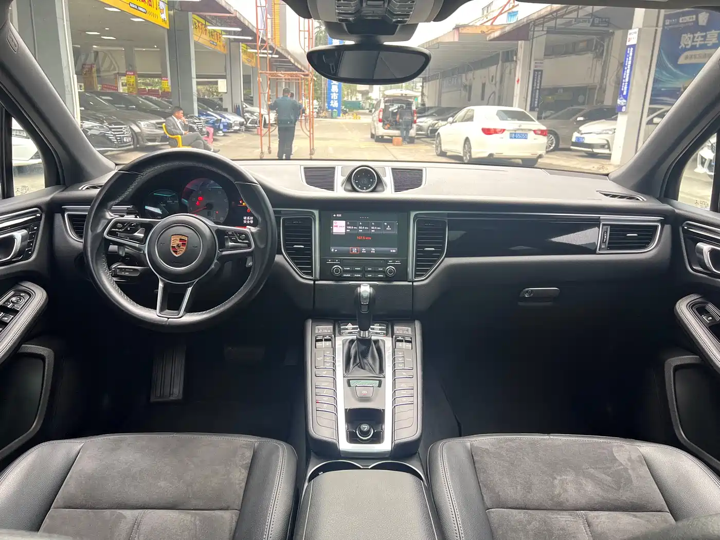 Porsche Macan 2017 Macan S 3.0T фото 11