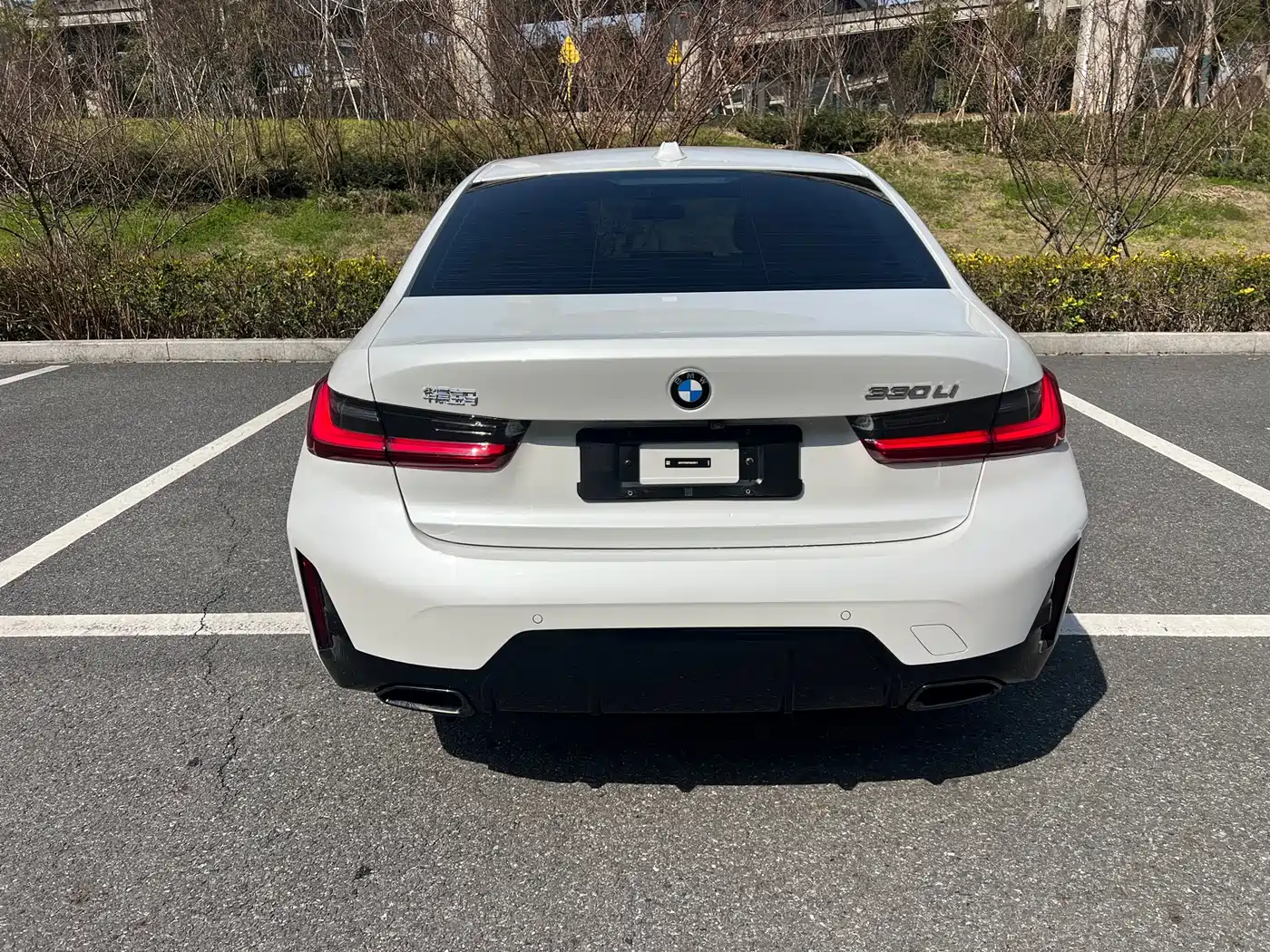 BMW 3-SERIES