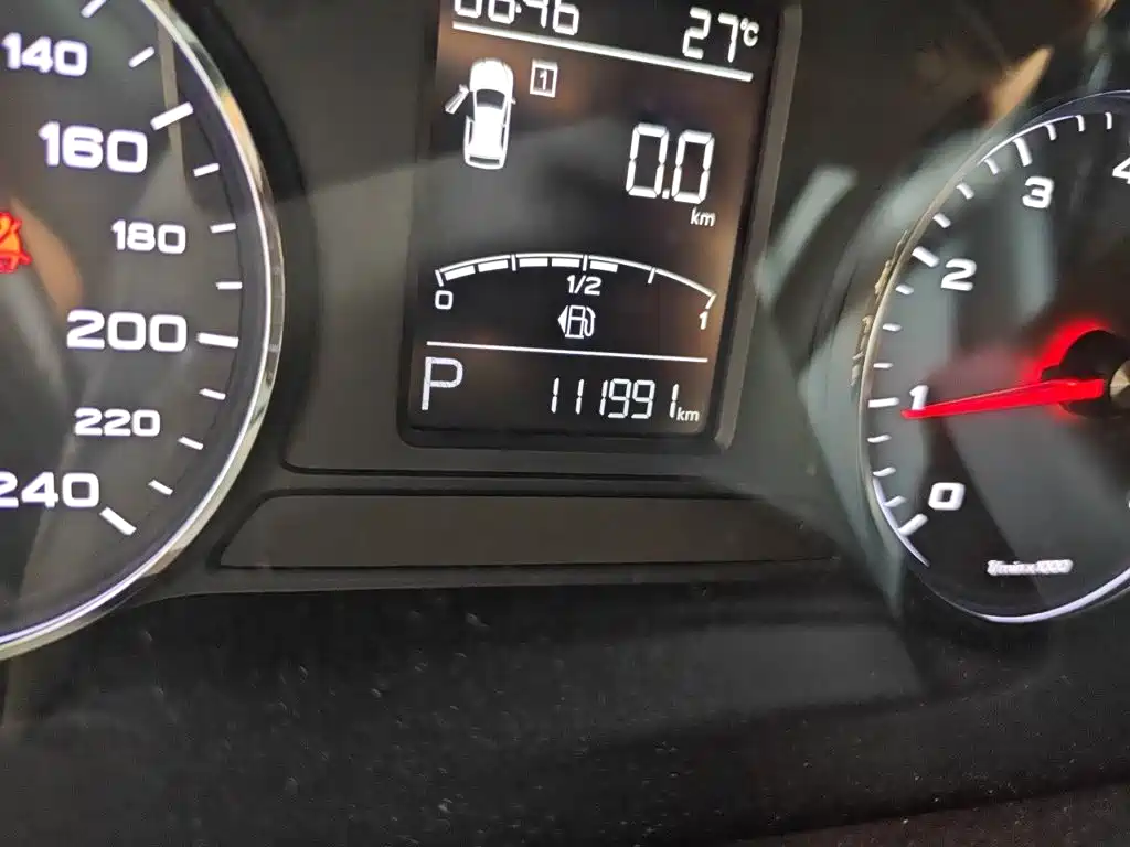 Roewe RX5 2016 2016 20T 2WD Automatic Internet Smart Edition