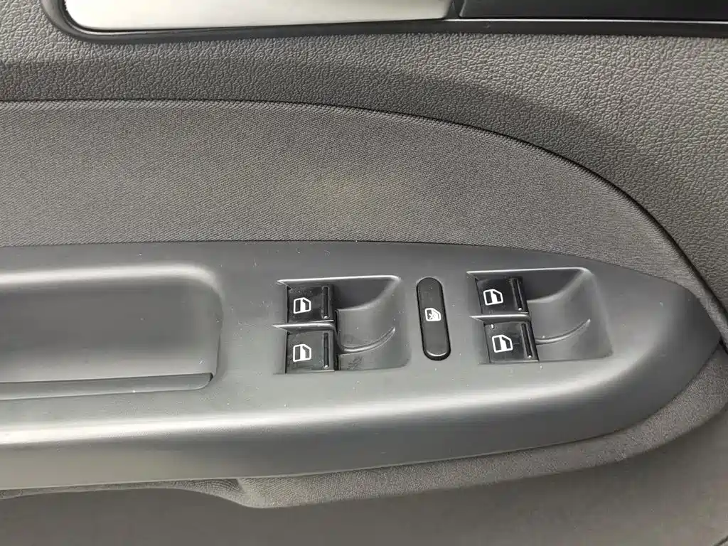 Volkswagen Touran 2013 2013 1.4T Manual Trend 5-seater