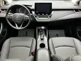 Фото 9 - Toyota Corolla