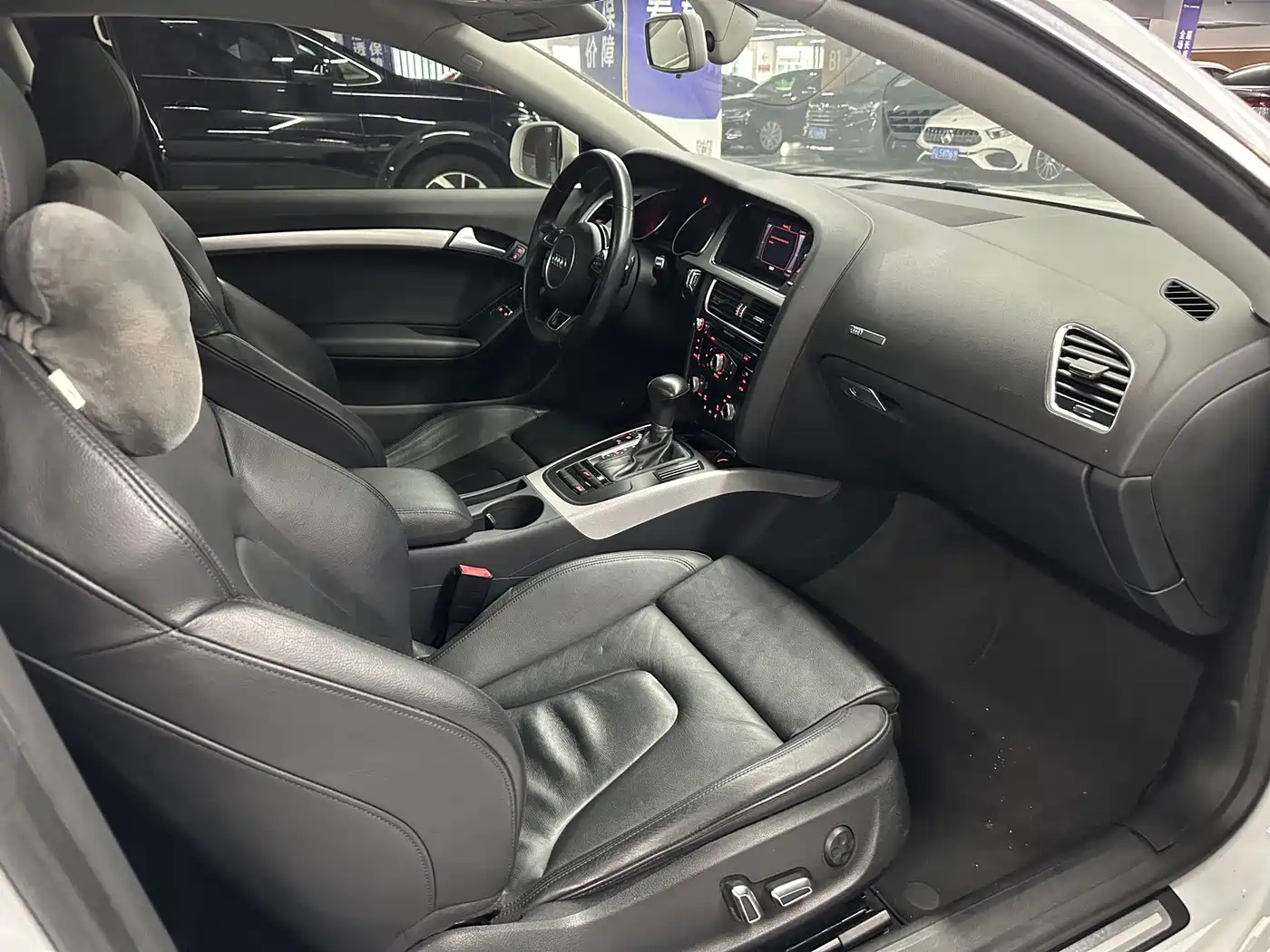 Photo 8 - Audi A5 (Import)