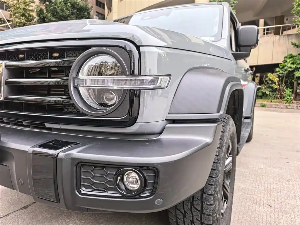 Tank 300 2023 Off-Road Edition 2.0T Conqueror фото 4