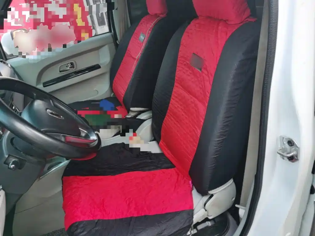 Jinbei New Hiace S 2021 2021 1.5L Fortune Non-Air-conditioned Van China VI SWC15M