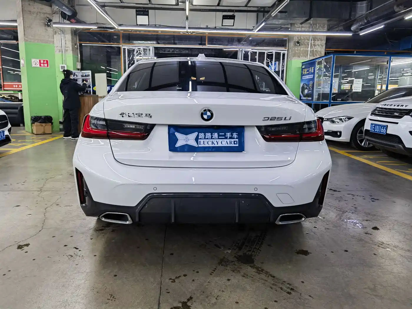 BMW 3 Series 2024 325Li M Sport Package фото 5