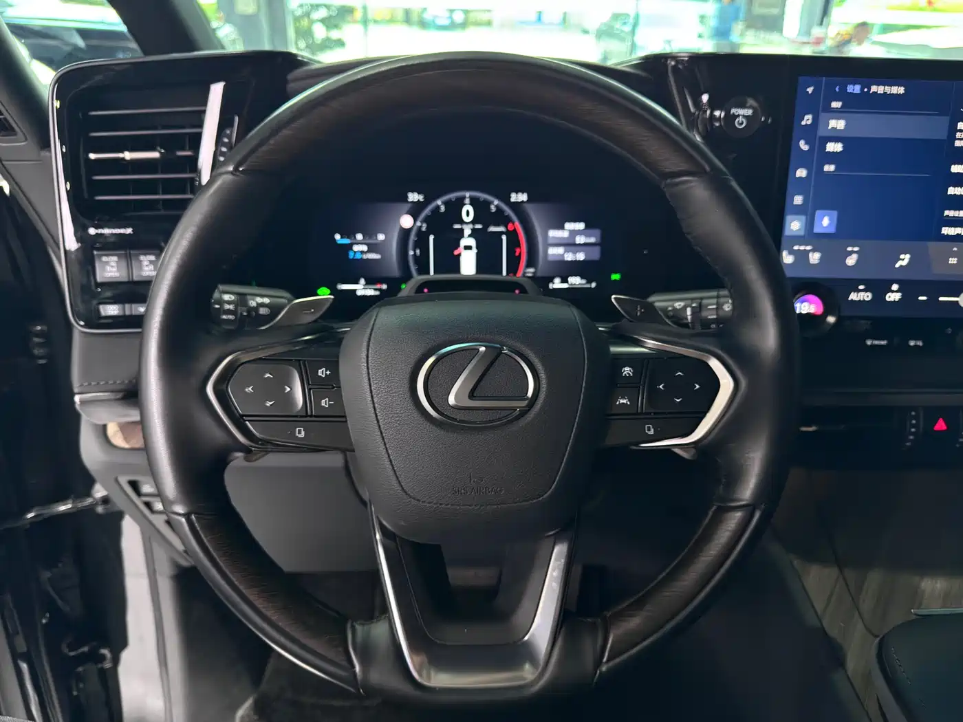 Lexus LM 2024 2023 350h 7-Seater Elegance Edition