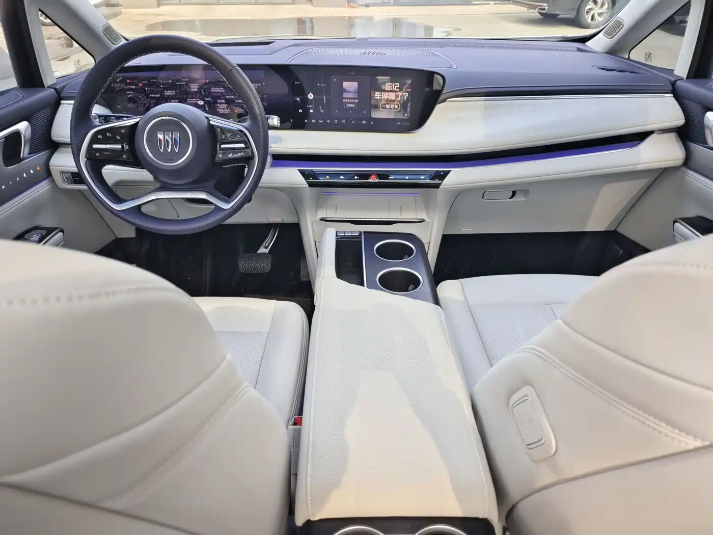 Buick GL8 New Energy 2025 Land Honor NCM фото 17