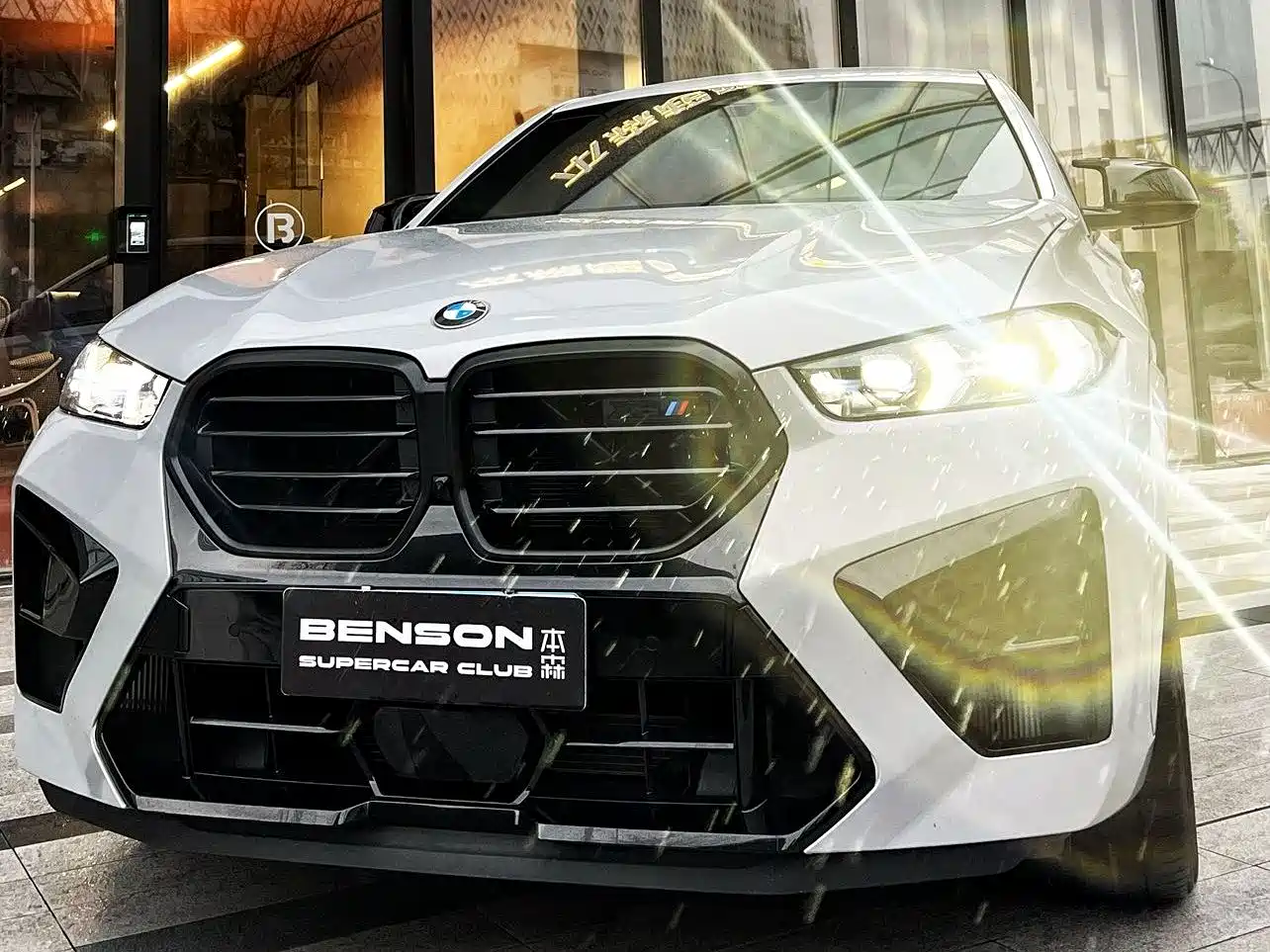 BMW X6 M 2023 Model X6 M Thunder Edition фото 2