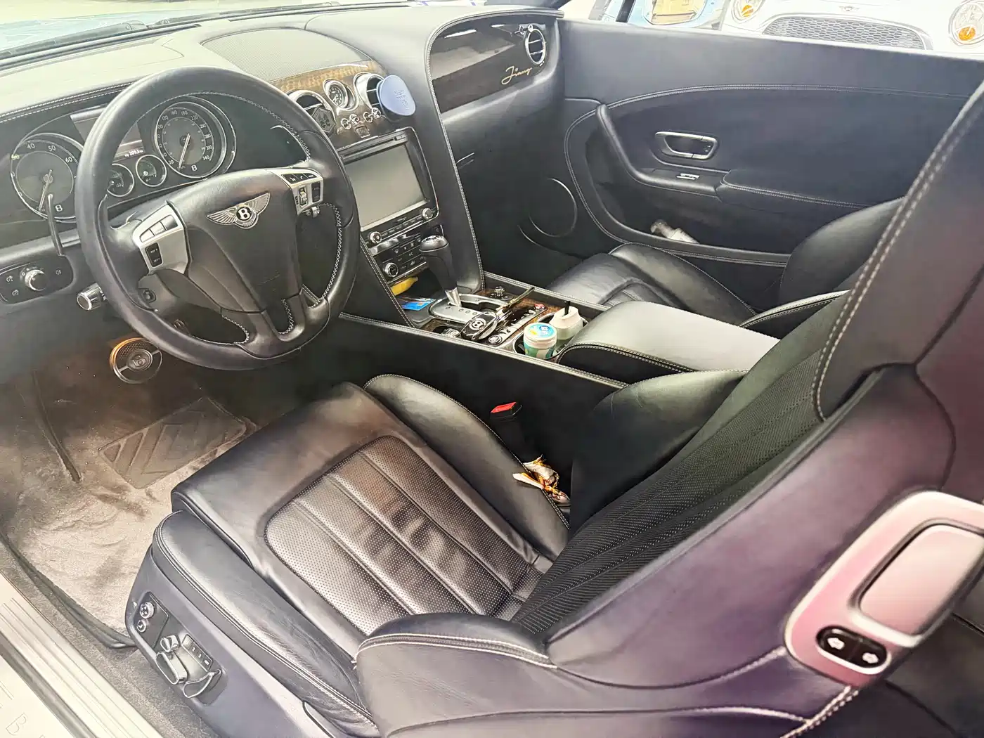 Bentley Continental 2012 4.0T GT V8 фото 12