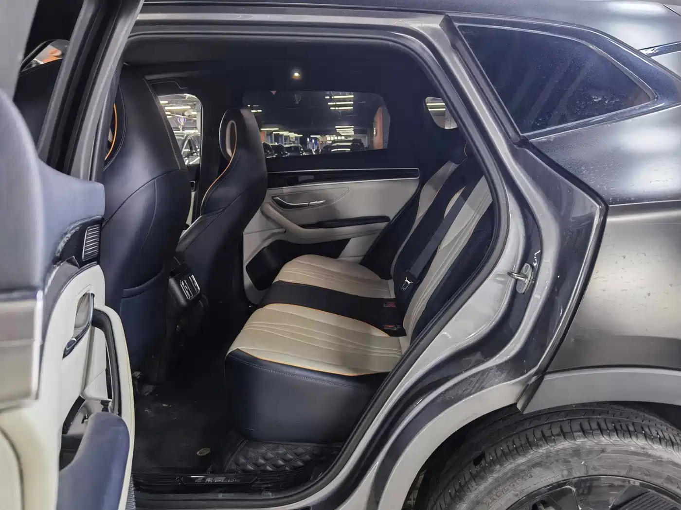 BYD Song PLUS PHEV 2021 EV Premium Model фото 4