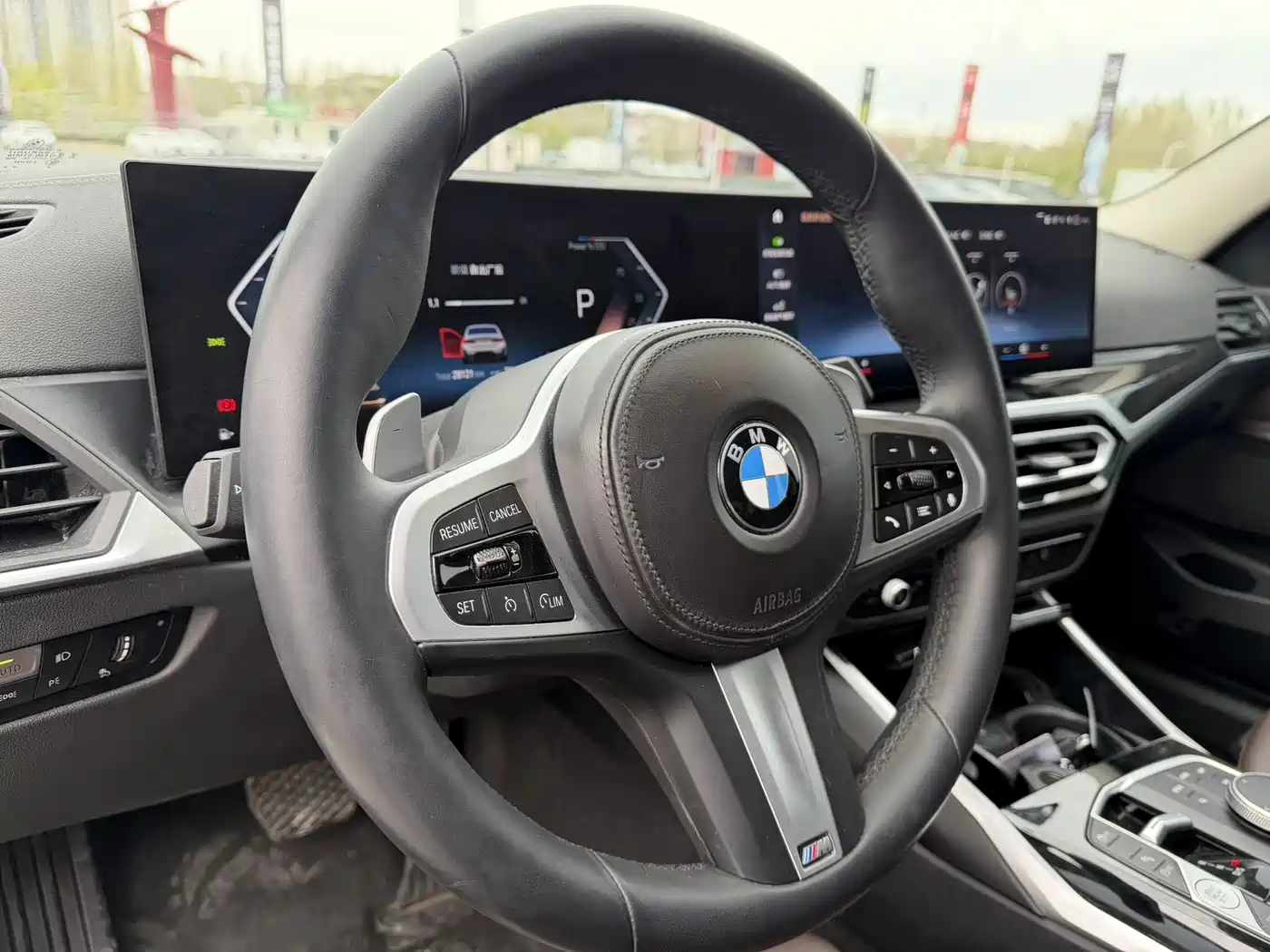 BMW 3 Series 2023 320Li M Sport Package фото 11