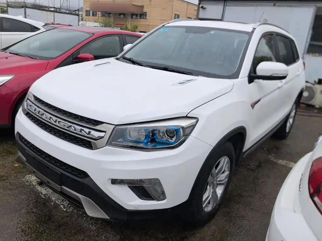 Changan CS75 2014 2014 2.0L Manual Luxury (China IV)