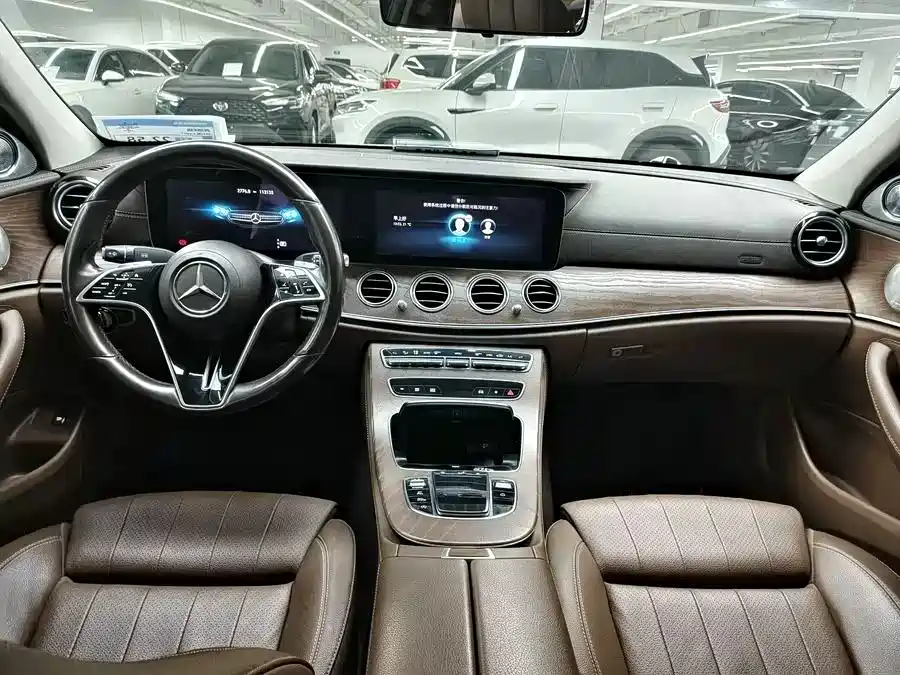 Mercedes-Benz E-Class 2022 E 260 L фото 6