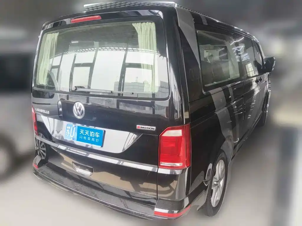Volkswagen Caravelle 2018 2018 2.0TSI 4WD Comfort Edition 9-Seater