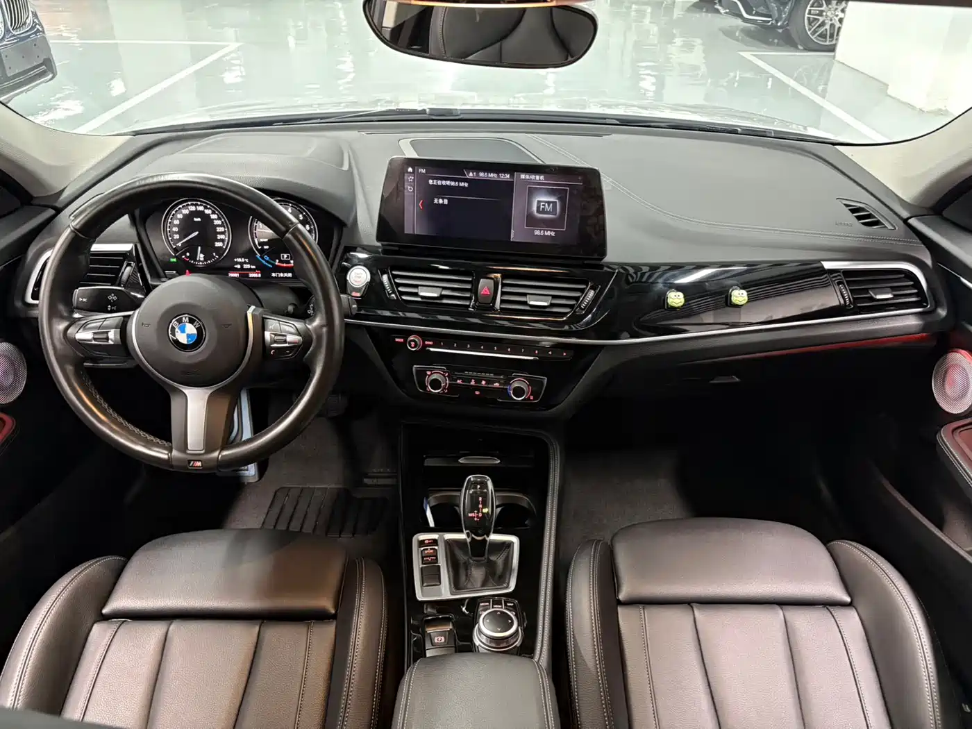 BMW 1 Series 2021 125i M Sport Black Night Edition фото 5