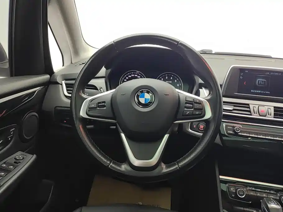 BMW 2 Series Touring 2019 2018 218i Luxury Line
