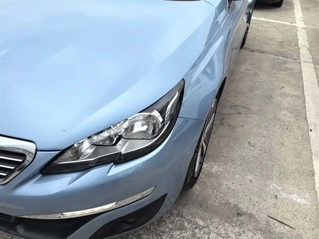 Peugeot 308S 2015 1.6T Auto Dynamic Edition фото 24