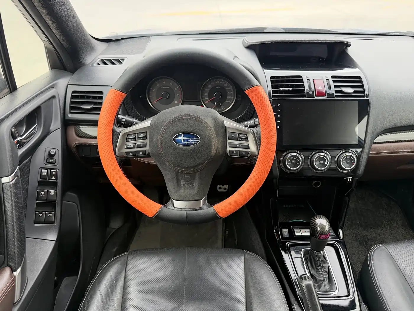 Subaru Forester 2014 2.5i Automatic Elite Edition фото 9