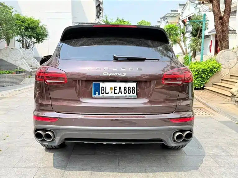 Porsche Cayenne New Energy 2016 Cayenne S E-Hybrid 3.0T фото 7