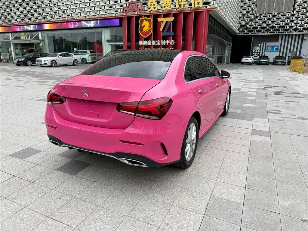Mercedes-Benz A-Class 2020 A 200 L Sport Sedan фото 7