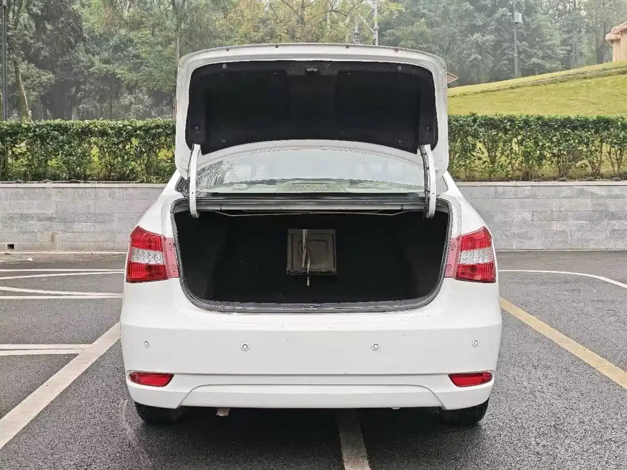 Dongfeng Aeolus Dongfeng Fengshen A60 2014 2014 1.6L Automatic Luxury