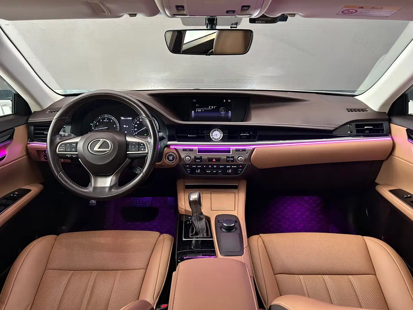 Lexus ES 2015 200 Elite Edition фото 8