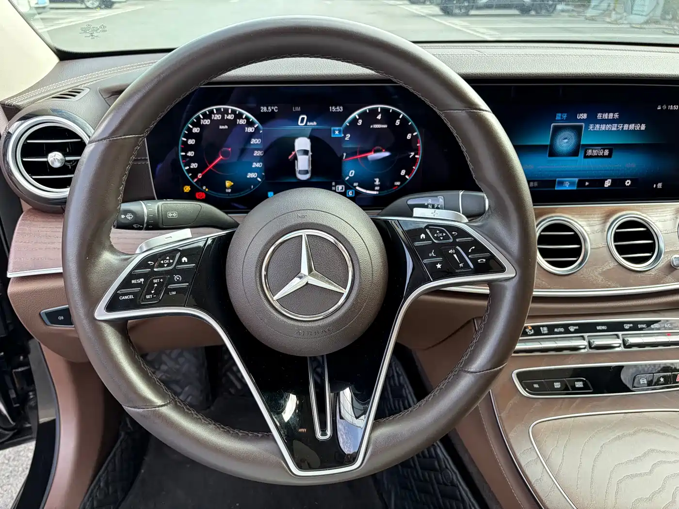 Mercedes-Benz E-Class 2021 E 300 L Fashion фото 6
