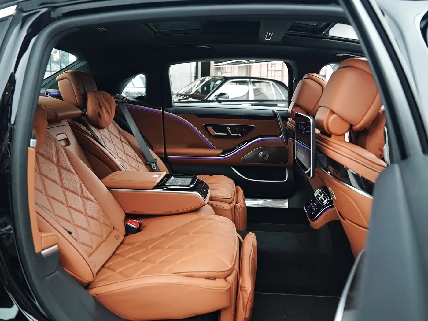 Mercedes-Benz Maybach S-Class 2024 Facelift S 480 4MATIC фото 13