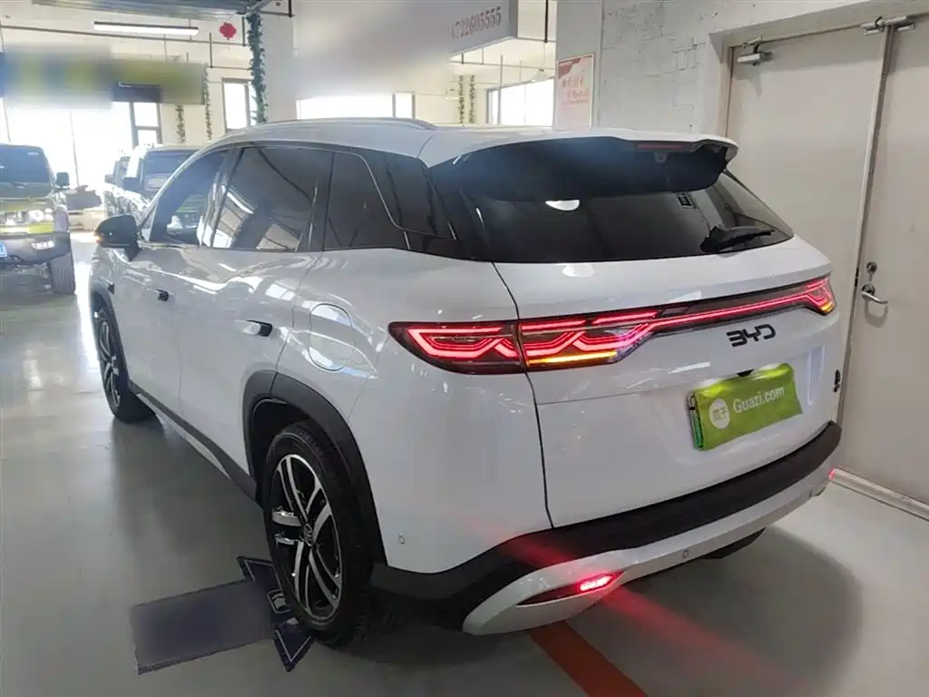 BYD Song L DM-i 2025 Smart Drive Edition 112km Surpassing фото 5