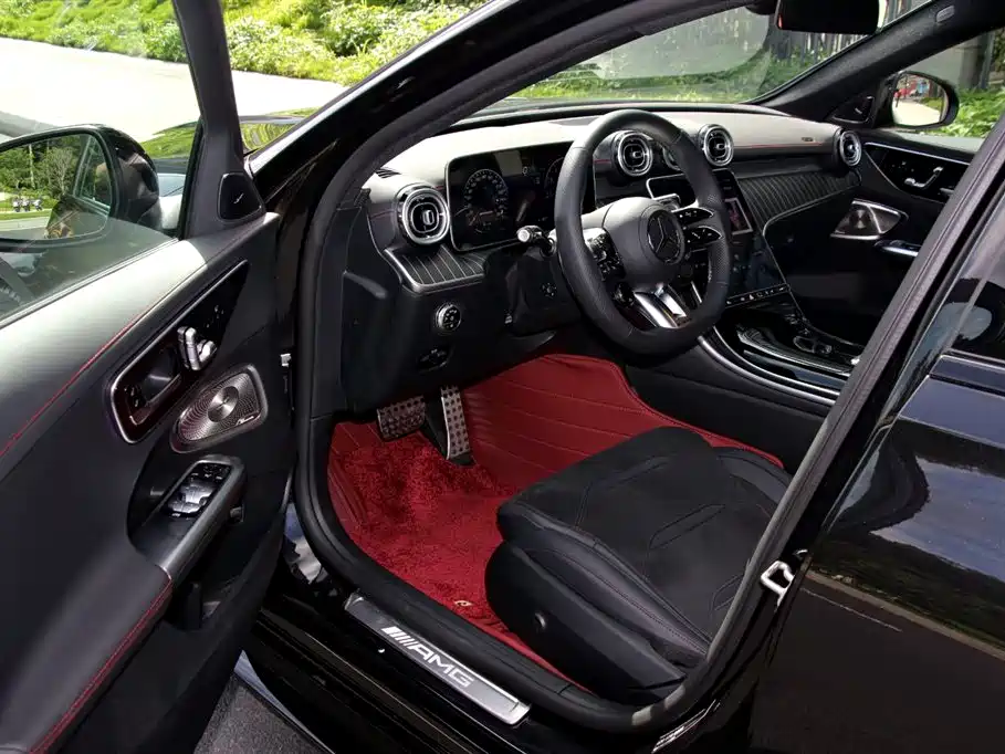 Mercedes-Benz C-Class AMG 2025 AMG C 43 4MATIC фото 6