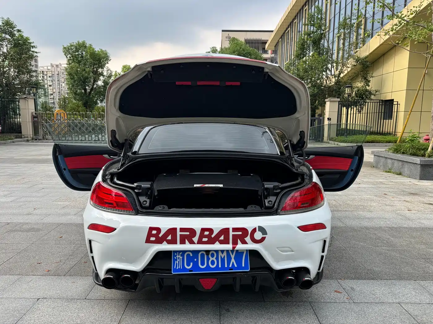 BMW Z4 2011 2011 sDrive23i Flame Limited Edition