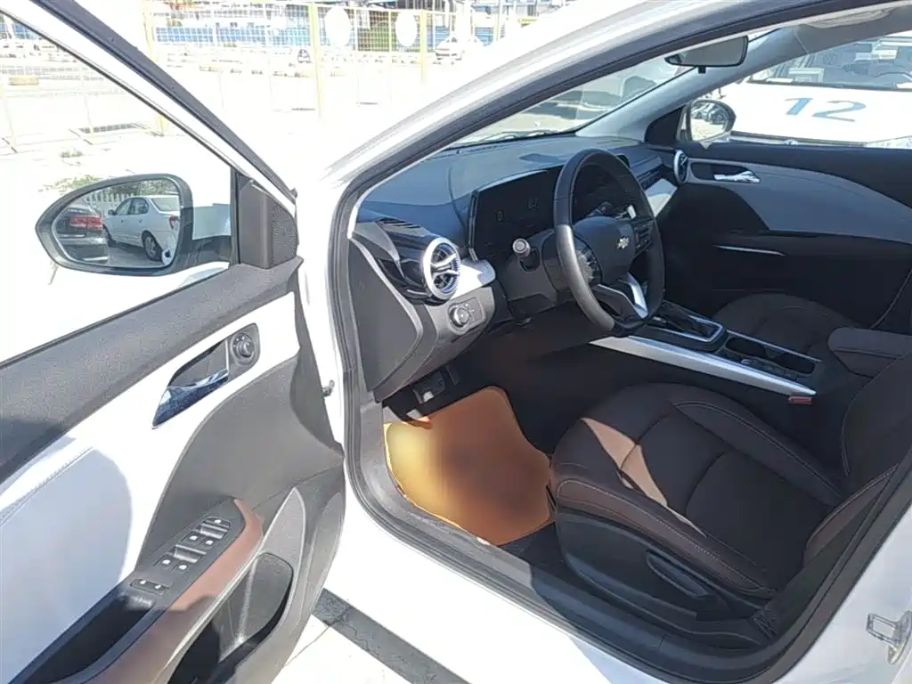 Chevrolet Monza 2024 1.5L Dual-Clutch Delight Edition фото 16