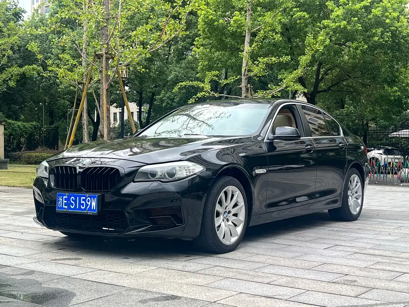 Фото 2 - BMW 5 Series (Import)