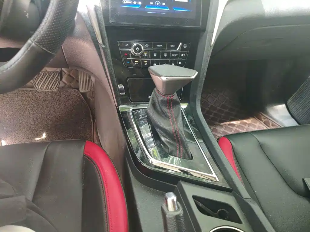 Venucia D60 2018 2018 1.6L CVT Smart Elite Edition