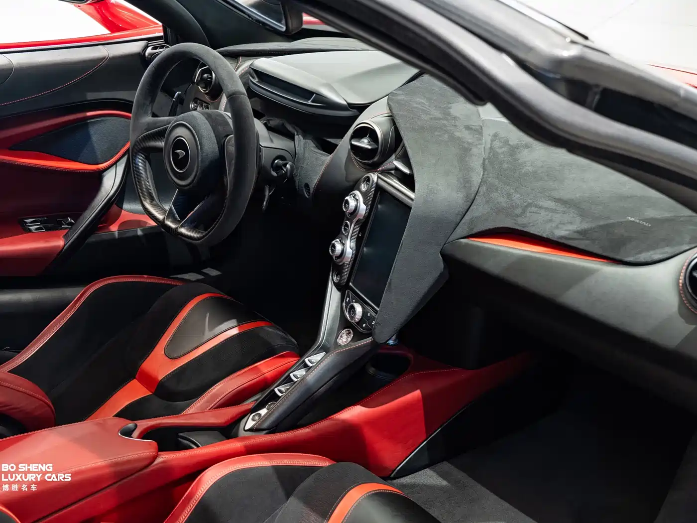 McLaren 720S 2019 4.0T Coupe фото 47