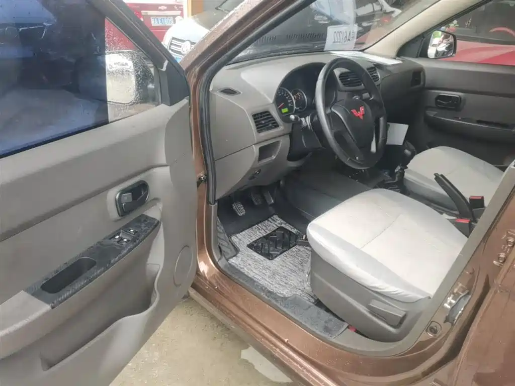 WULING AUTOMOBILE WULING HONGGUANG