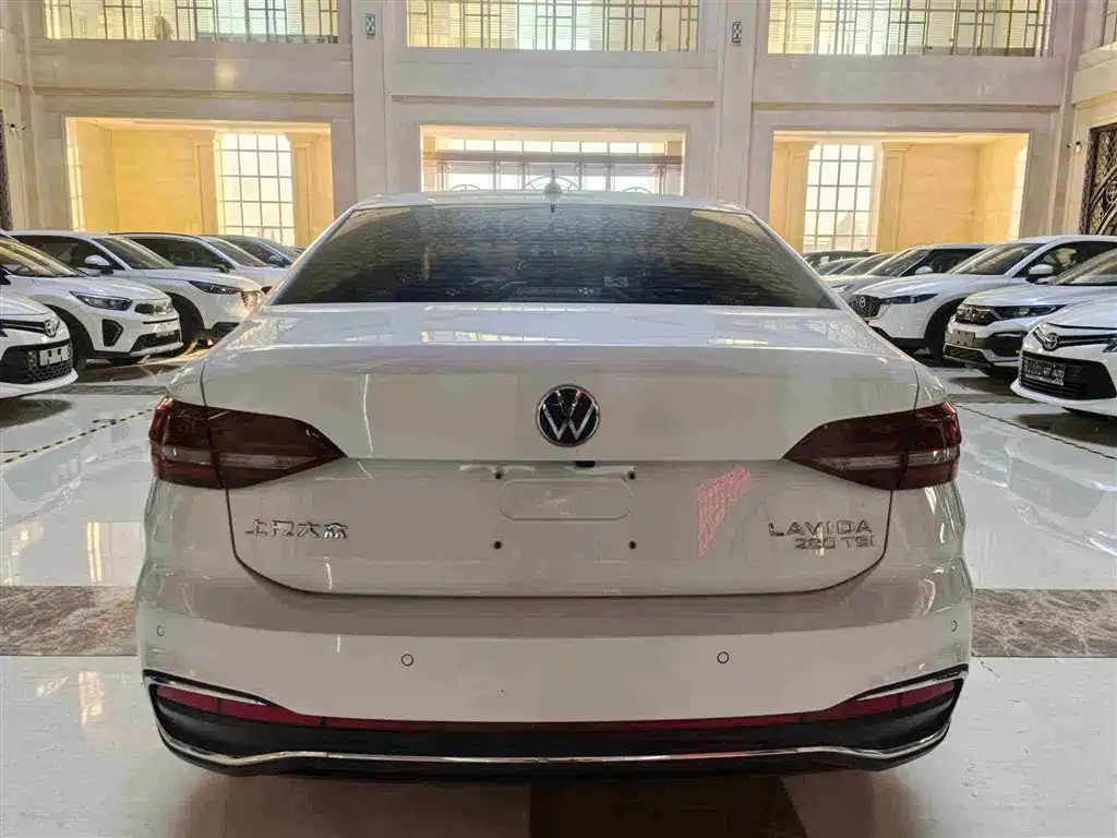 Volkswagen Lavida 2023 280TSI DSG Comfort Edition фото 20