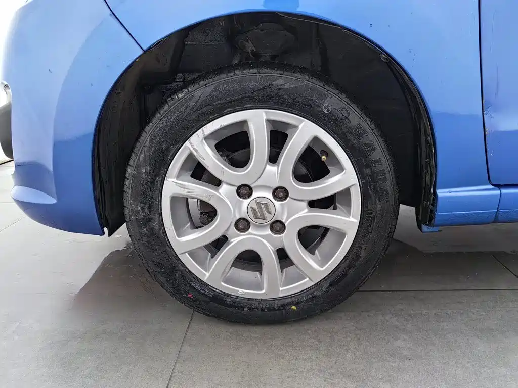 Suzuki Alto 2015 2013 1.0L Automatic Deluxe