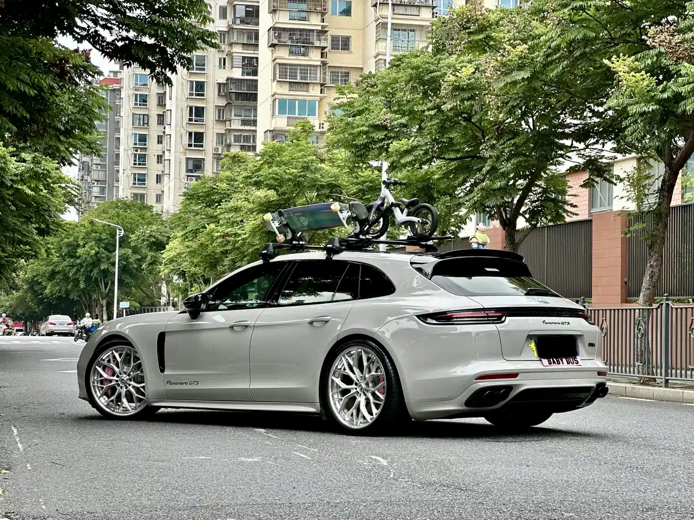 Porsche Panamera 2017 Panamera 4 Sport Turismo 3.0T фото 10