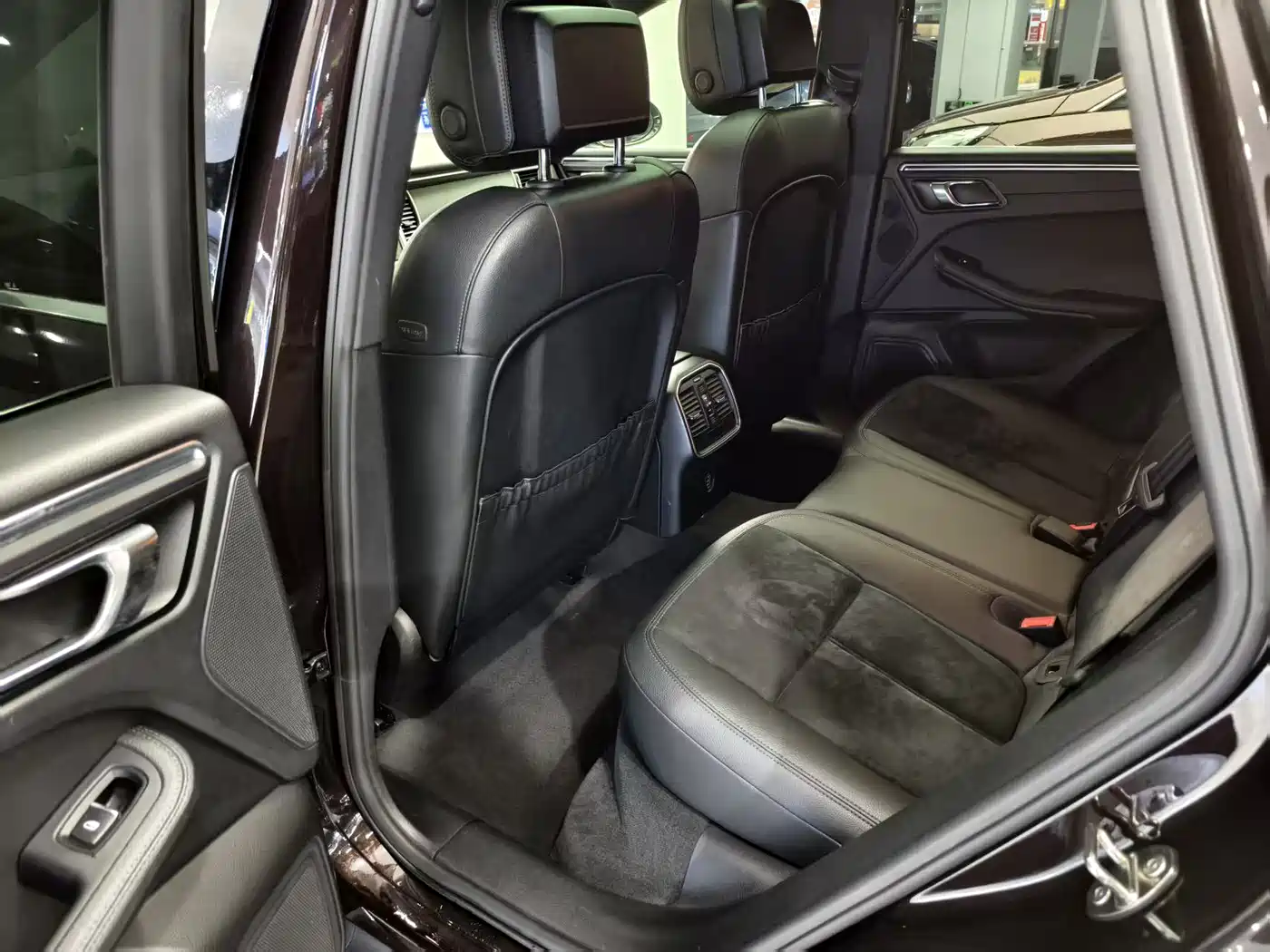 Porsche Macan 2017 Macan 2.0T фото 7