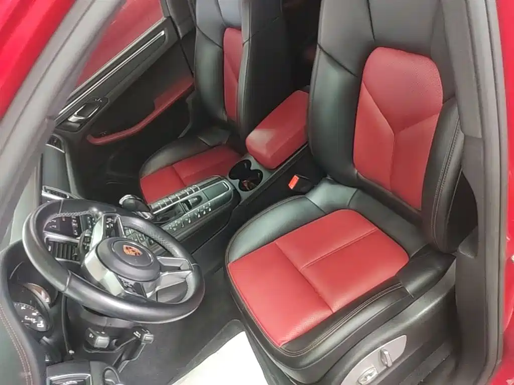 Porsche Macan 2017 Macan 2.0T фото 15