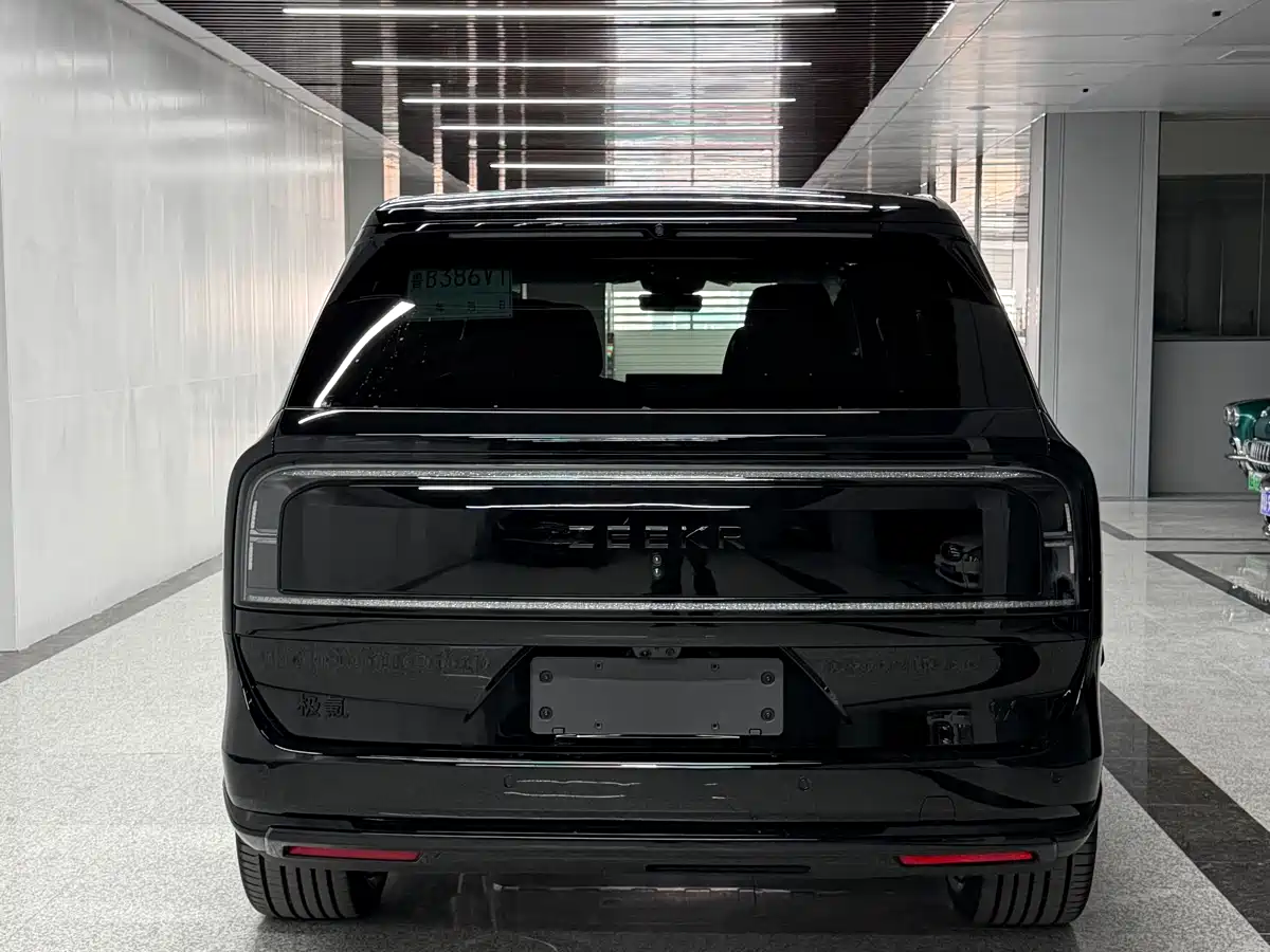 Zeekr 9X 2025 Model Gloss Black Edition фото 5