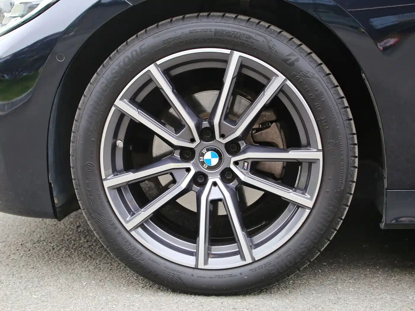 BMW 3 Series 2020 325Li M Sport Package фото 18
