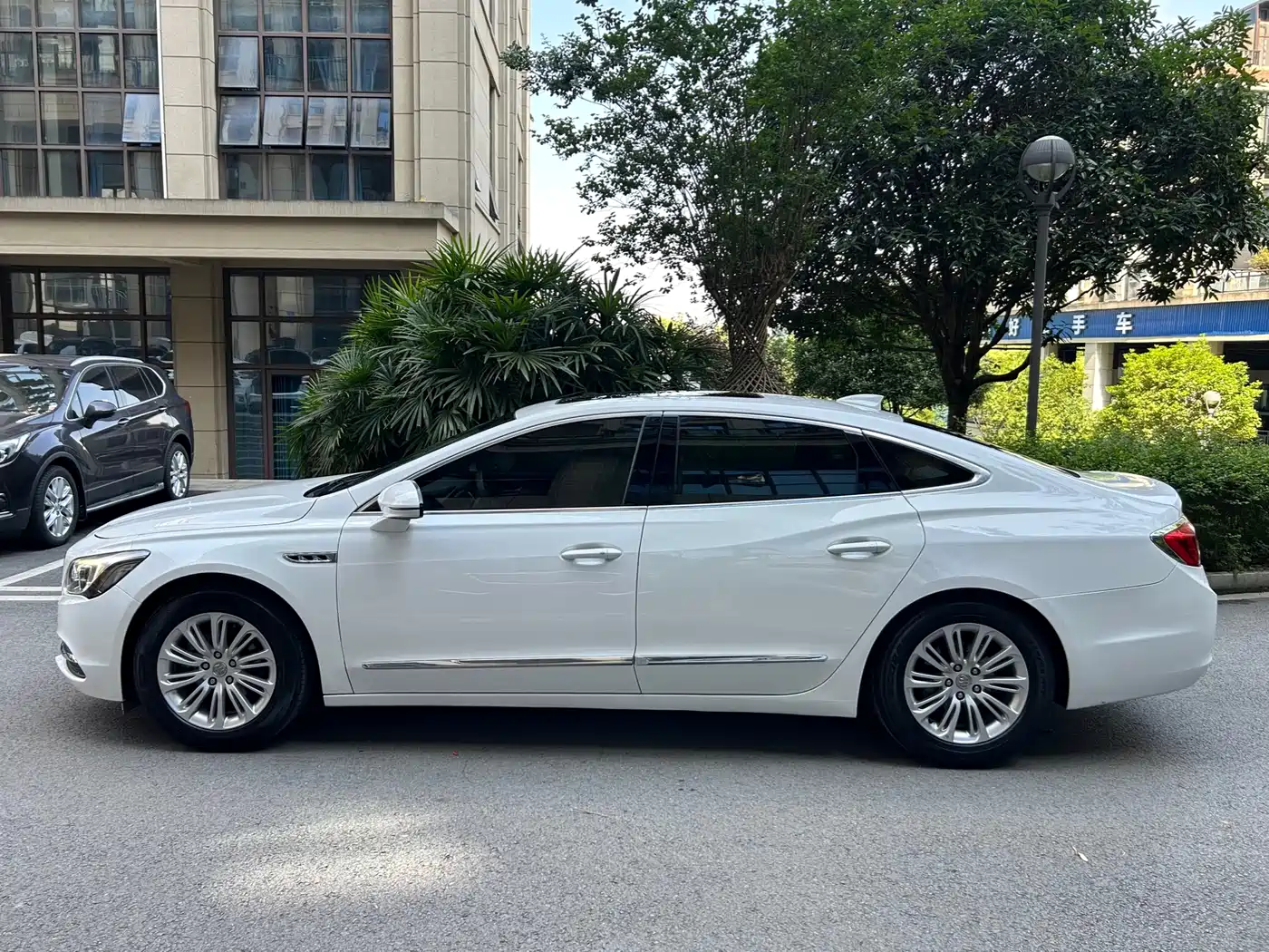 Buick LaCrosse 2016 Facelift 20T Leading фото 4