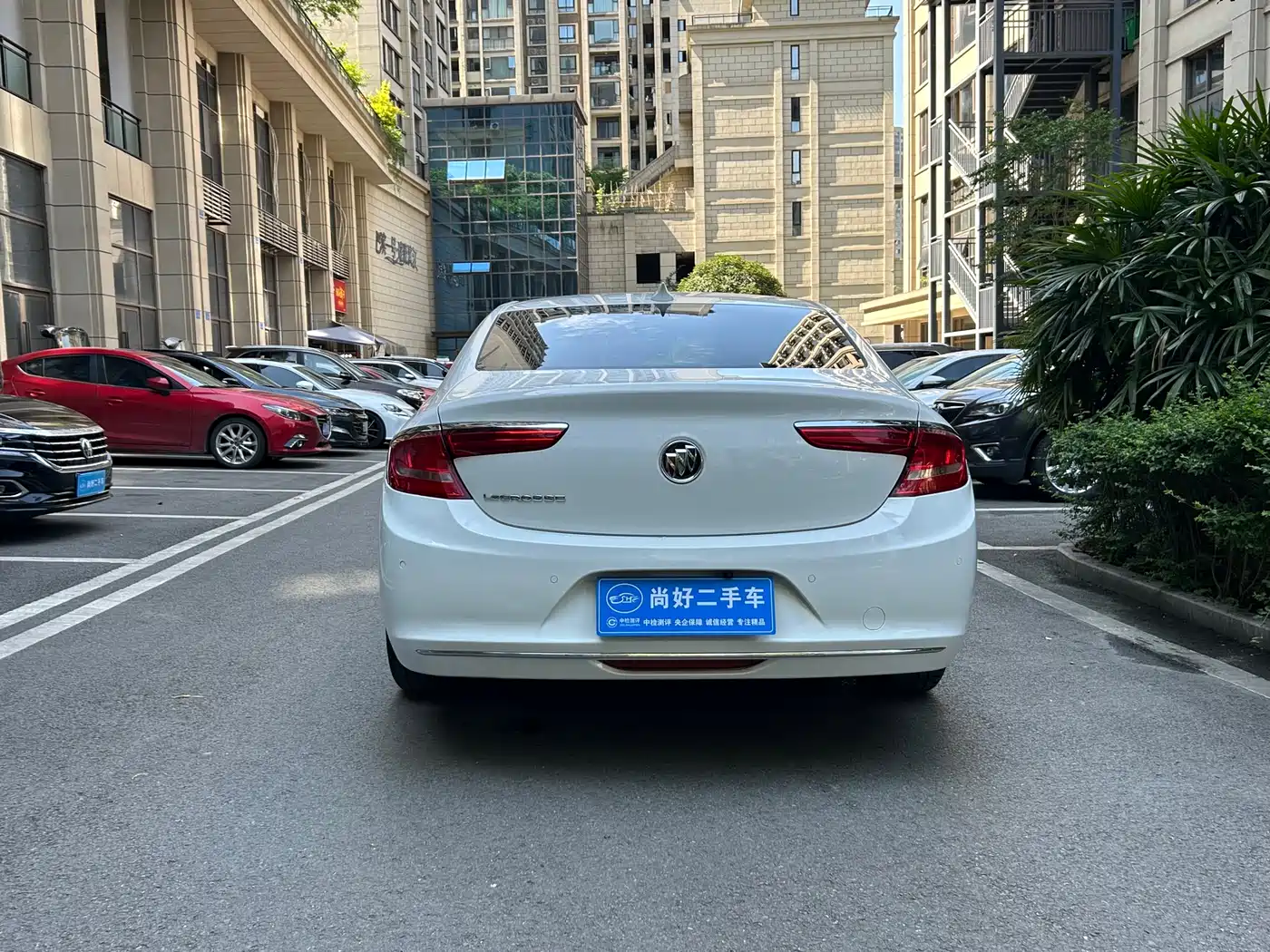 Buick LaCrosse 2016 Facelift 20T Leading фото 6