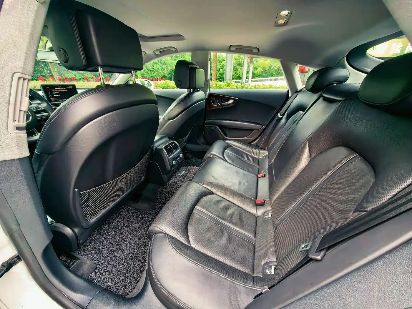 Audi A7 2012 3.0TFSI quattro Luxury Model фото 9
